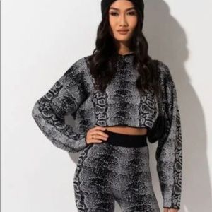 ShopAkira winter two piece set